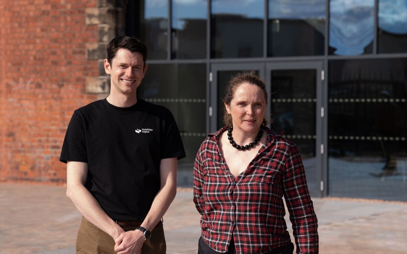 HoloEdge CEO Dafydd Hall Williams and Dee Harvey at the CoSTAR Ideate Showcase, demonstrating their 5G real-time collaboration tools