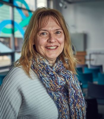 Headshot of Dr Andrea Szymkowiak, Co-I & Head of Research, CoSTAR Realtime Lab