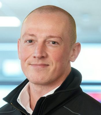 Headshot of Glen Kelly, Programme Manager, CoSTAR Live Lab